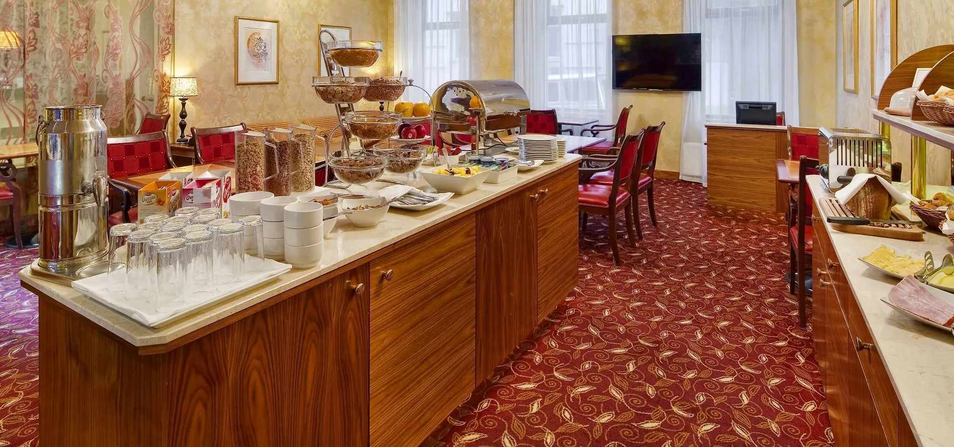 Mamaison Residence Downtown Praga Hotel