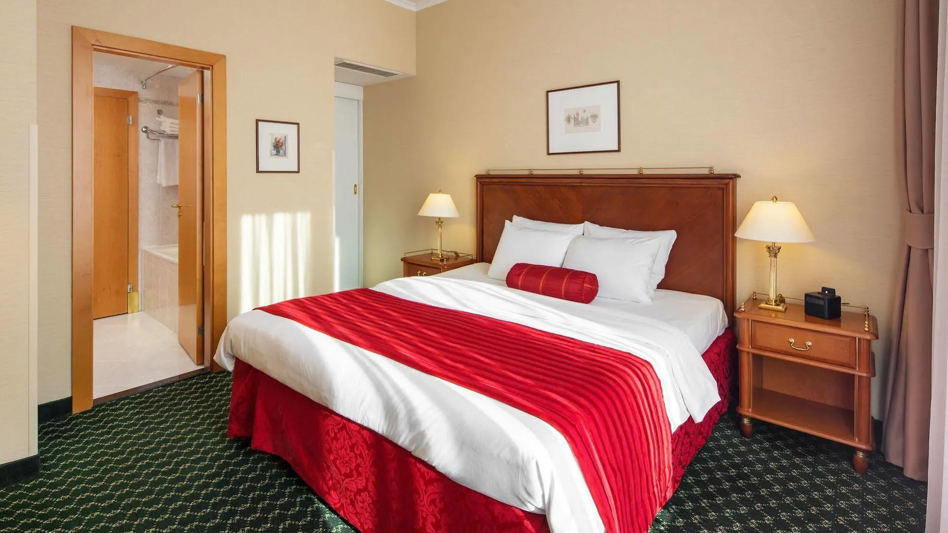 Hotel Mamaison Residence Downtown Praga
