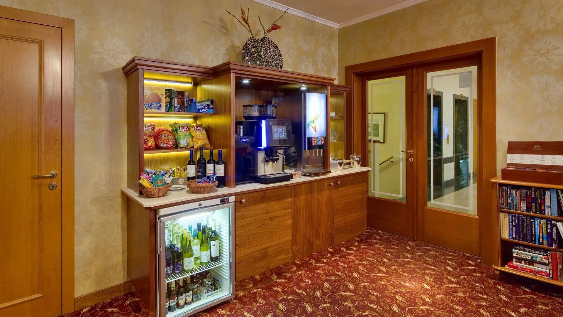 Mamaison Residence Downtown Prague 4*,  Czech Republic